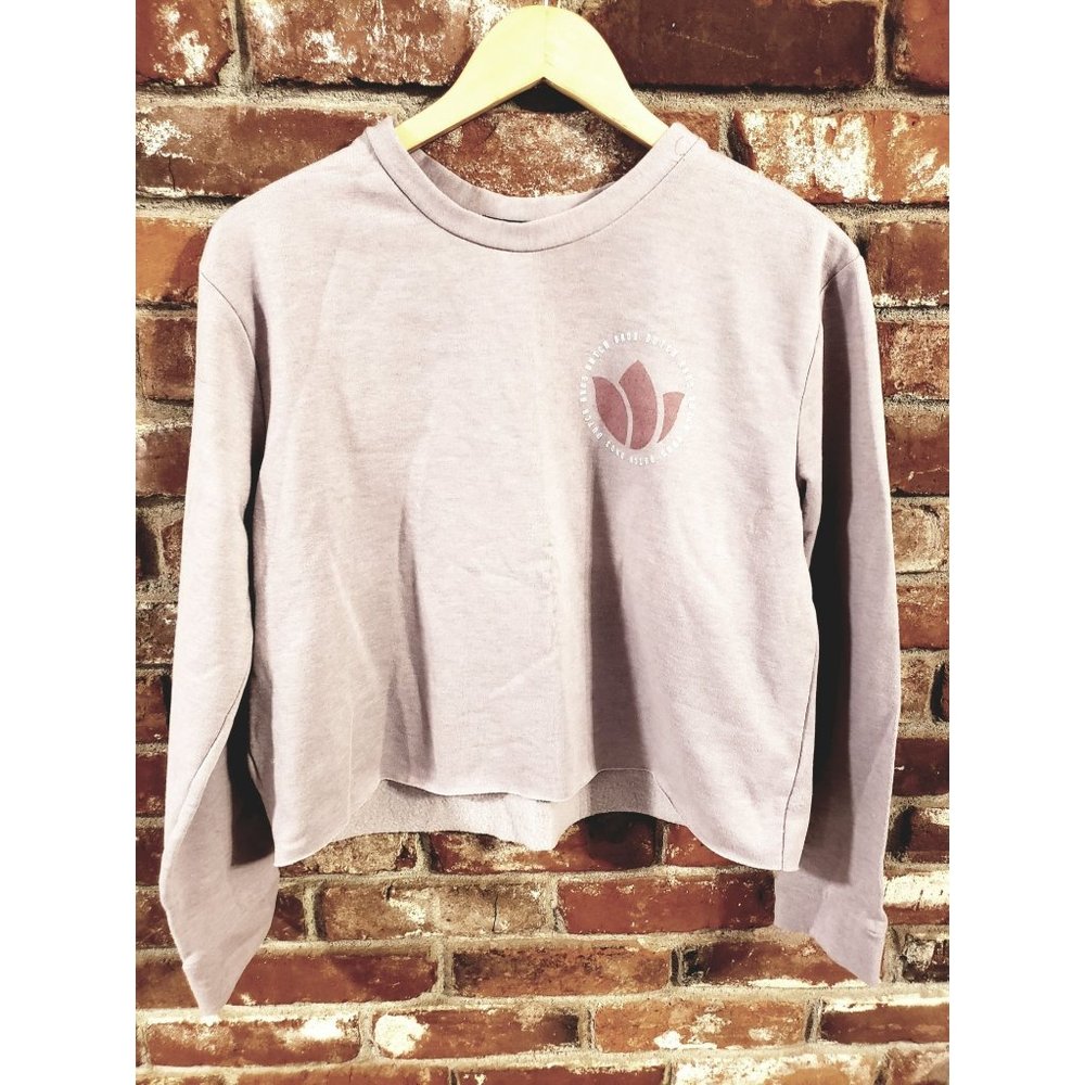 Dutch Bros lavender cropped pullover sweater. Size S.